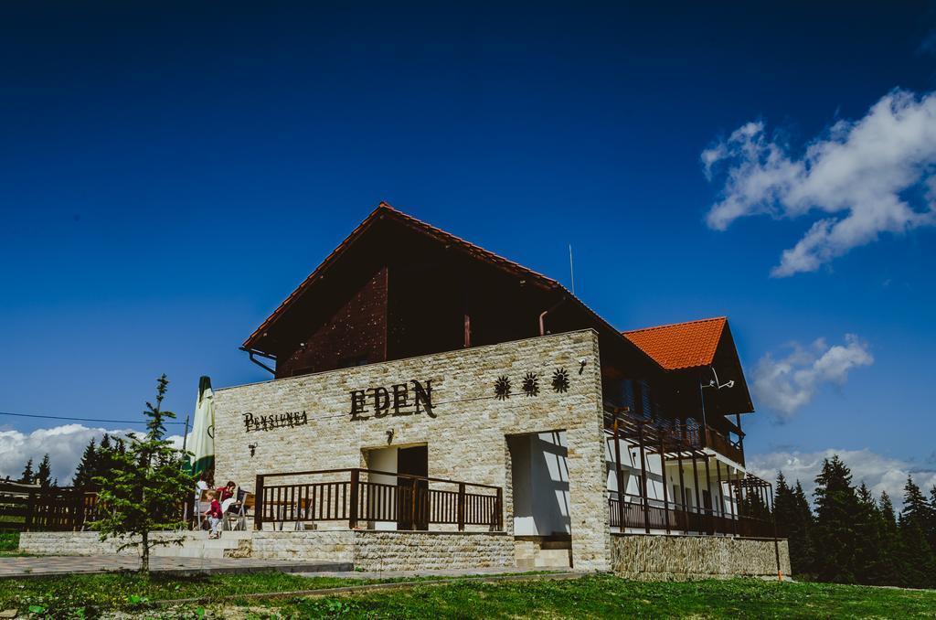 Pensiunea Agroturistica Eden Piatra Fântânele Exterior foto